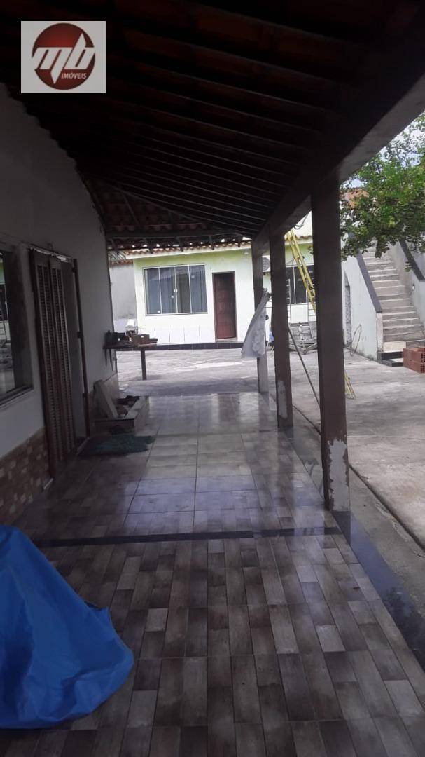 Casa à venda com 3 quartos, 200m² - Foto 3