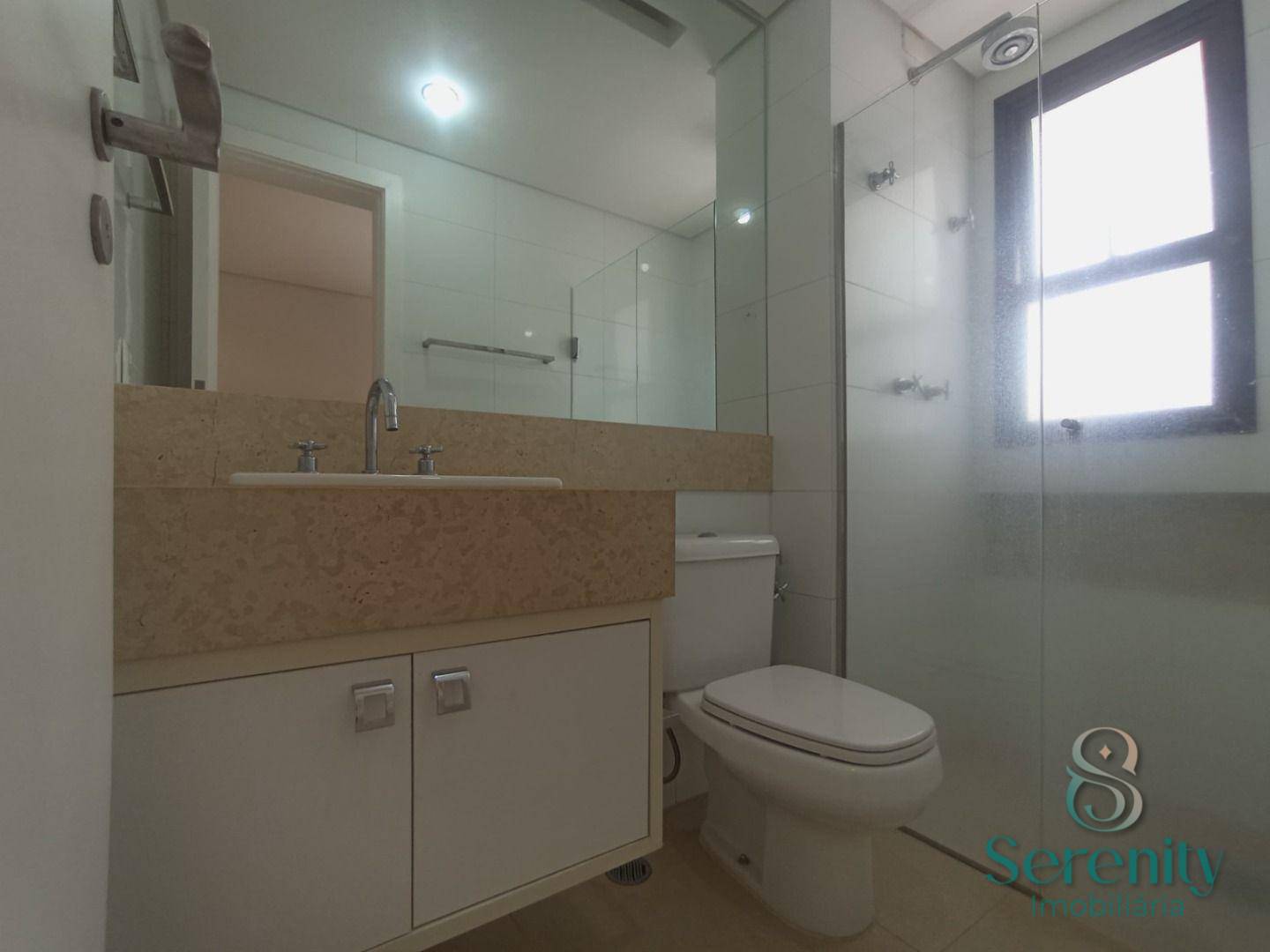 Apartamento para alugar com 3 quartos, 186m² - Foto 15