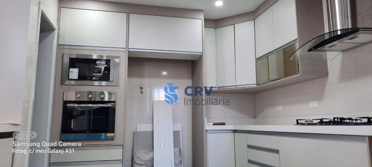 Sobrado à venda com 3 quartos, 300m² - Foto 9