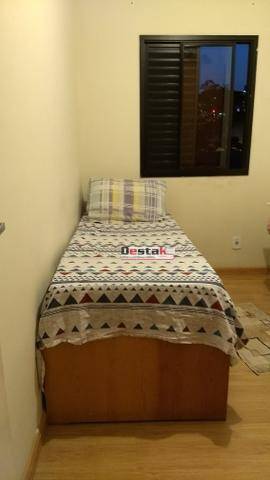 Apartamento à venda com 3 quartos, 90m² - Foto 13