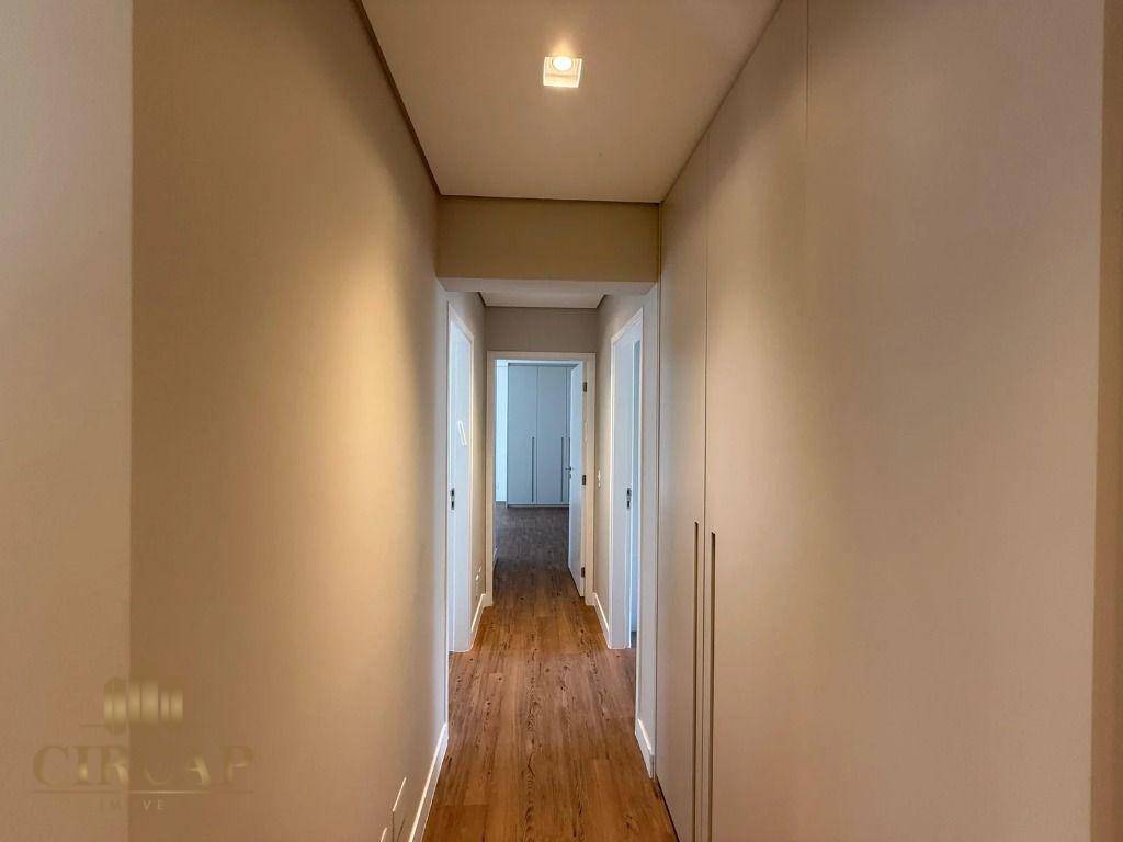 Apartamento, 3 quartos, 226 m² - Foto 17