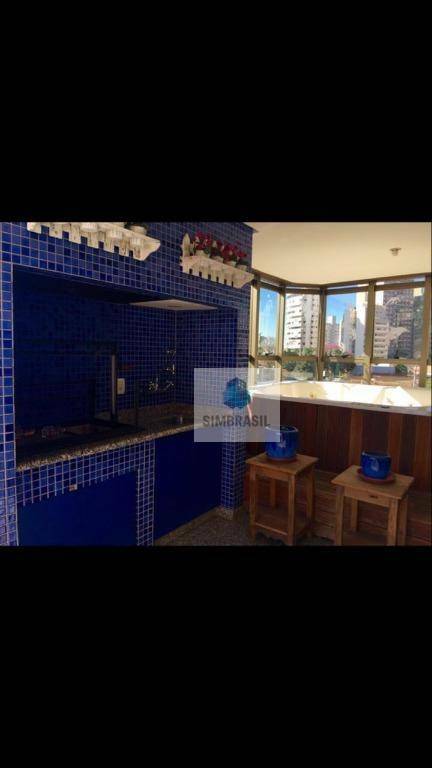 Apartamento à venda com 4 quartos, 227m² - Foto 29