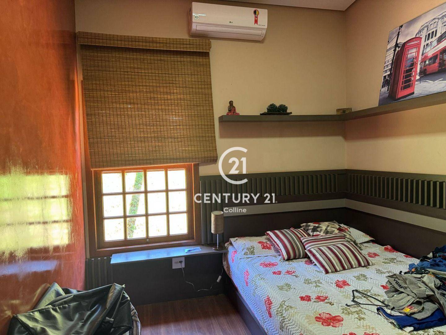 Casa de Condomínio à venda com 3 quartos, 300m² - Foto 36