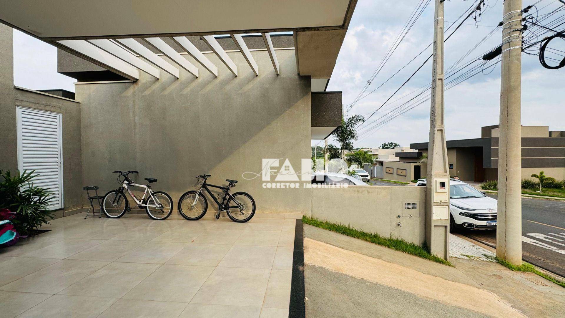 Casa de Condomínio à venda com 3 quartos, 150m² - Foto 3