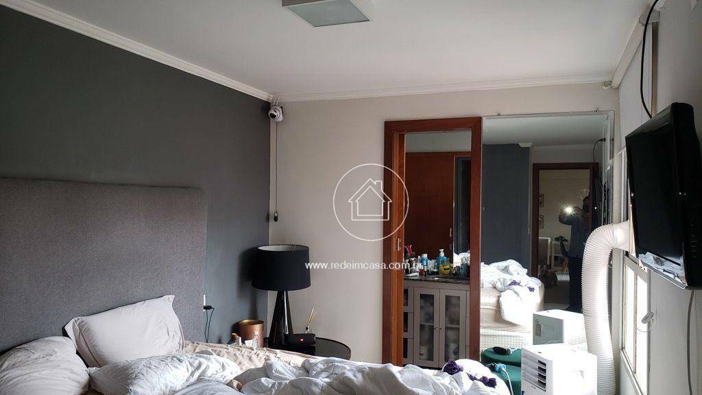 Apartamento à venda com 3 quartos, 95m² - Foto 19