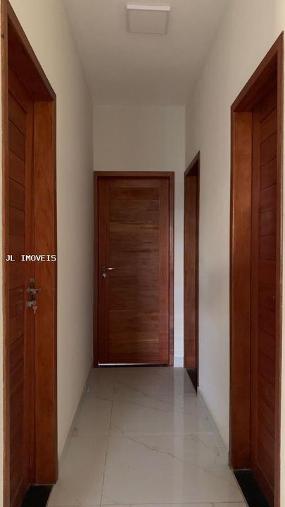 Casa à venda com 2 quartos, 180m² - Foto 7