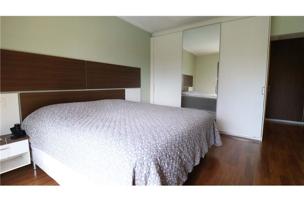 Apartamento à venda com 3 quartos, 191m² - Foto 35