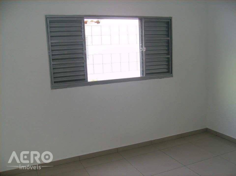 Casa à venda com 3 quartos, 150m² - Foto 15