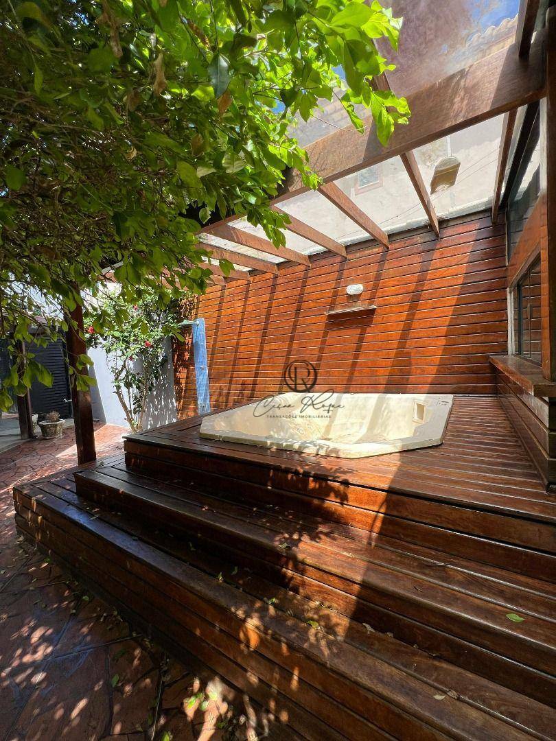Casa para alugar com 4 quartos, 289m² - Foto 6