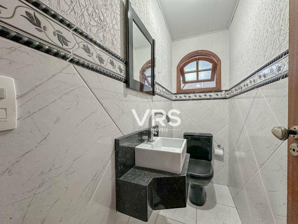 Casa à venda com 3 quartos, 182m² - Foto 8