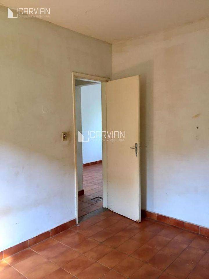Casa à venda com 2 quartos, 70m² - Foto 7