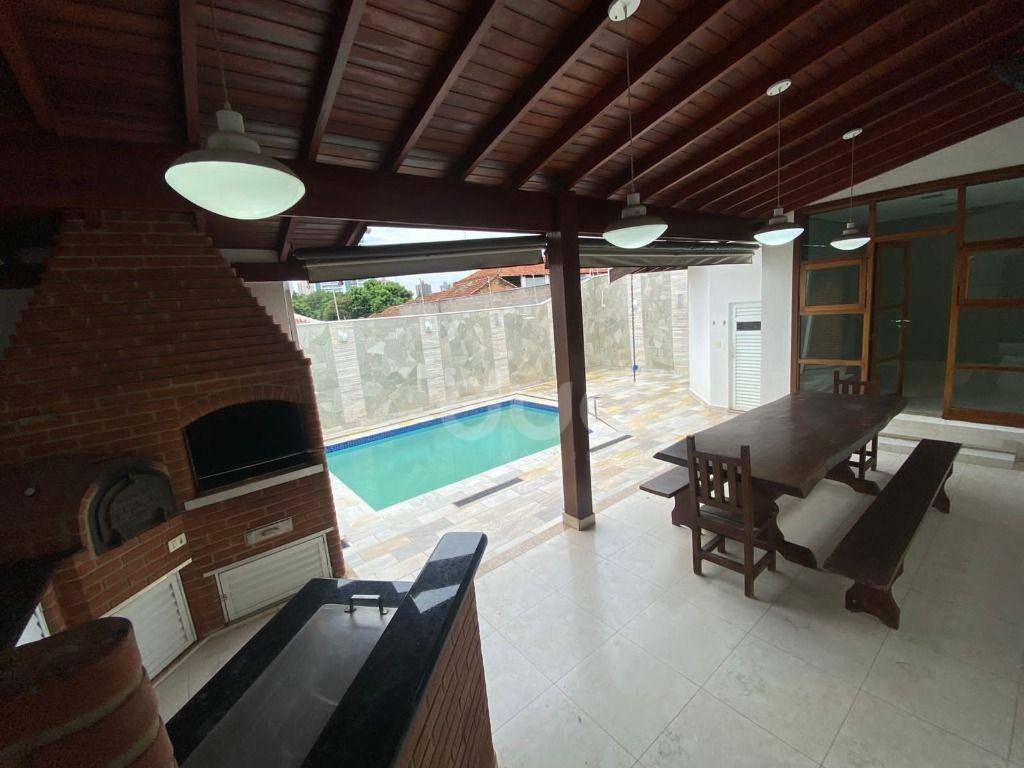 Casa à venda com 3 quartos, 200m² - Foto 23