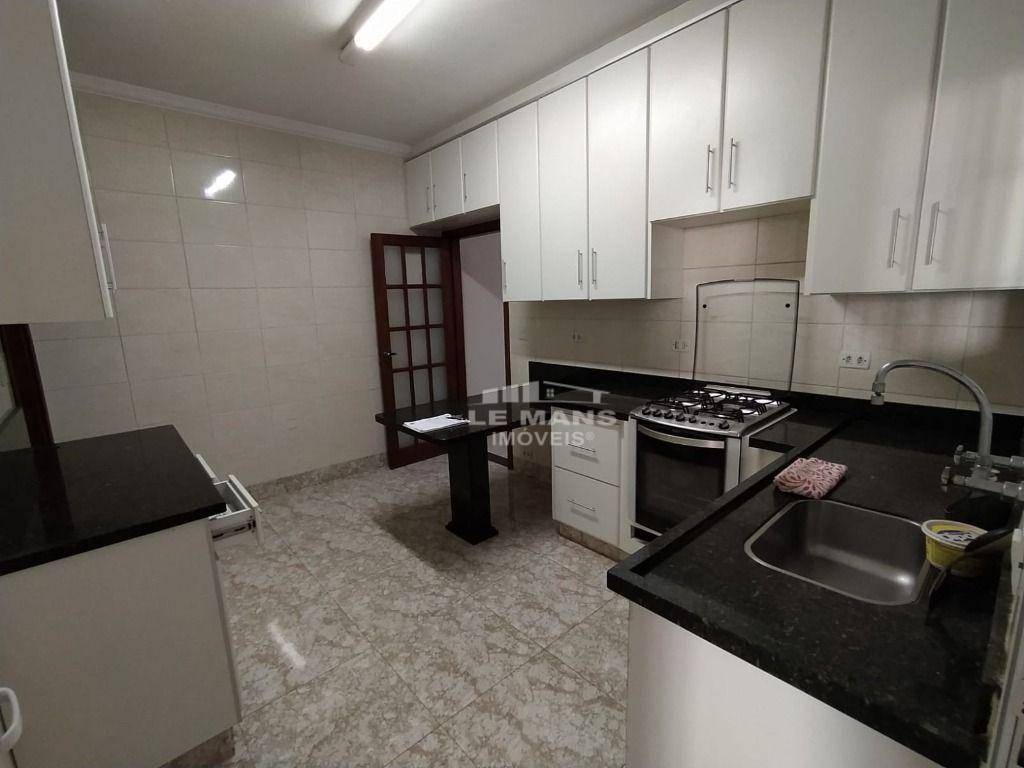 Casa à venda com 3 quartos, 148m² - Foto 8