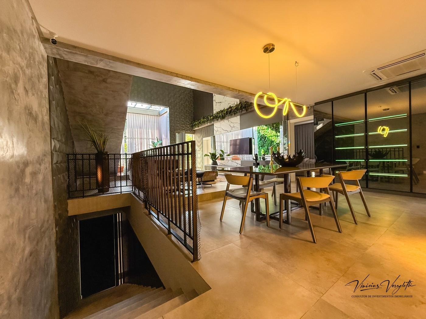 Casa para alugar com 4 quartos, 600m² - Foto 25
