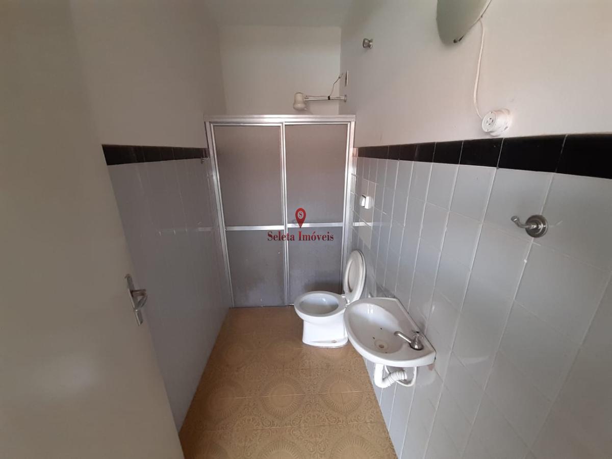 Casa à venda com 3 quartos, 450m² - Foto 45