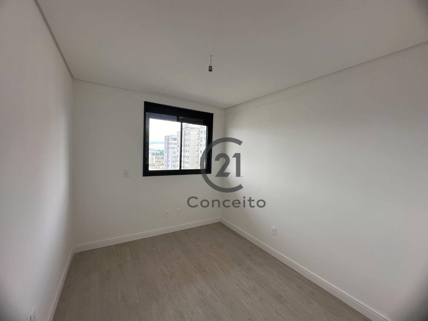 Apartamento à venda com 3 quartos, 104m² - Foto 19