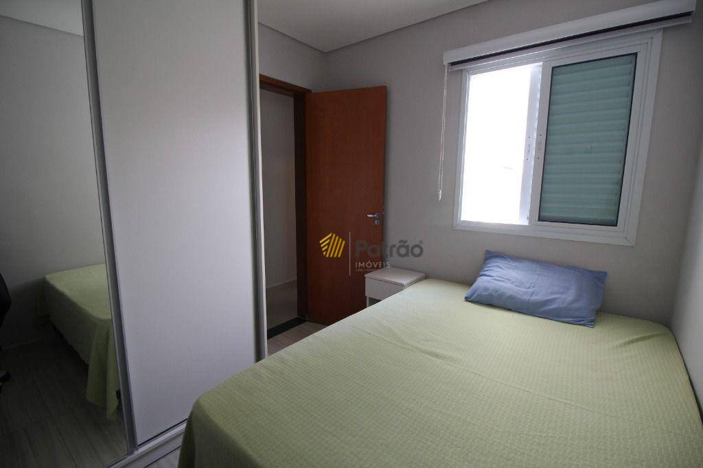 Apartamento à venda com 2 quartos, 70m² - Foto 15