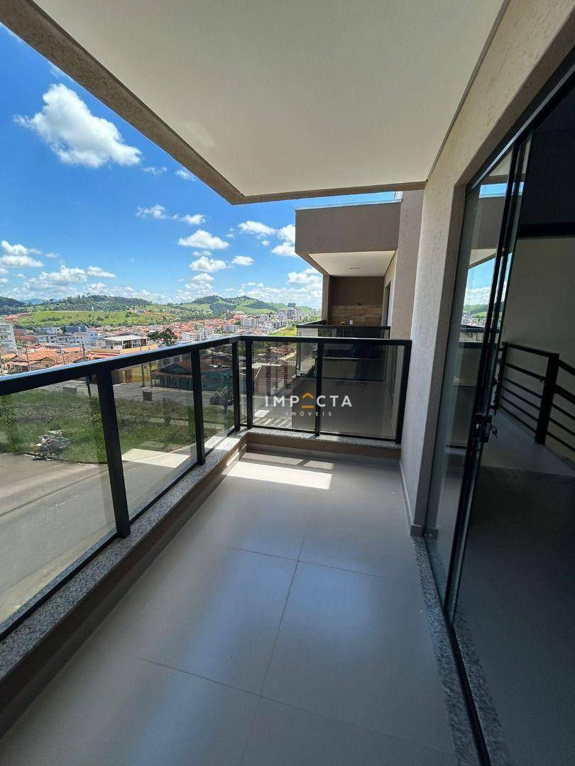 Apartamento à venda com 3 quartos, 110m² - Foto 3