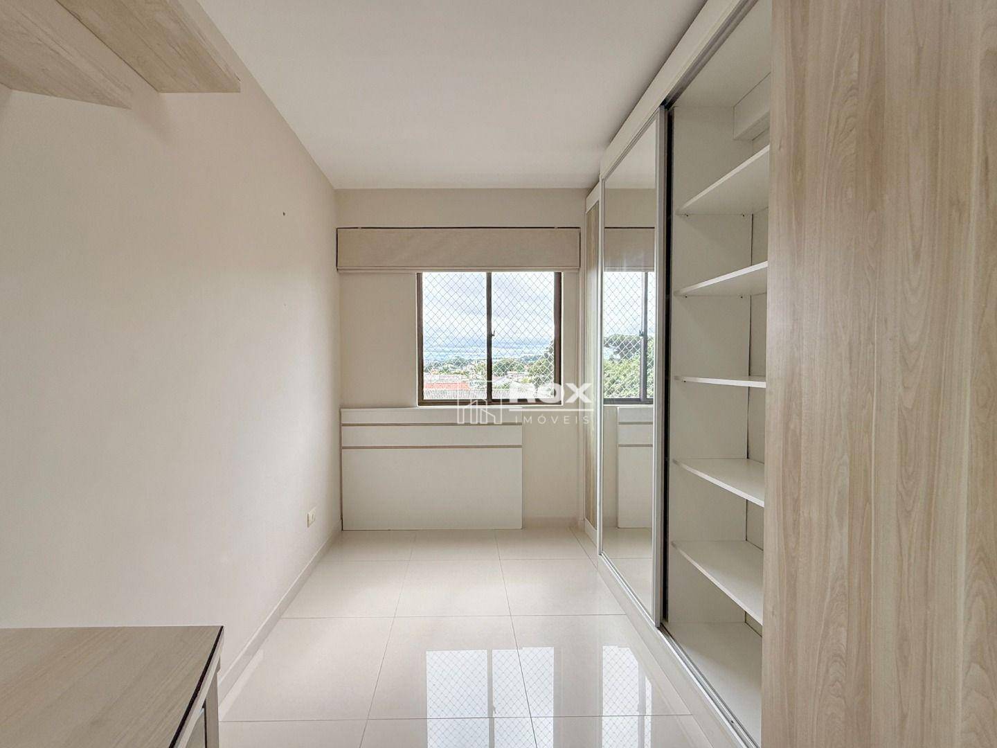 Apartamento à venda com 2 quartos, 75m² - Foto 23