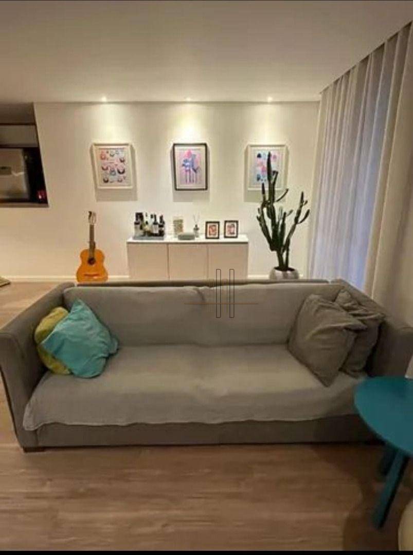 Apartamento à venda com 3 quartos, 70m² - Foto 4