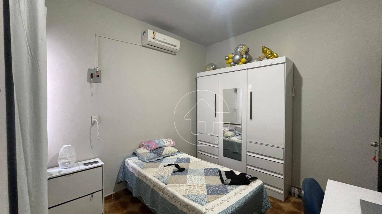 Casa à venda com 3 quartos, 130m² - Foto 14