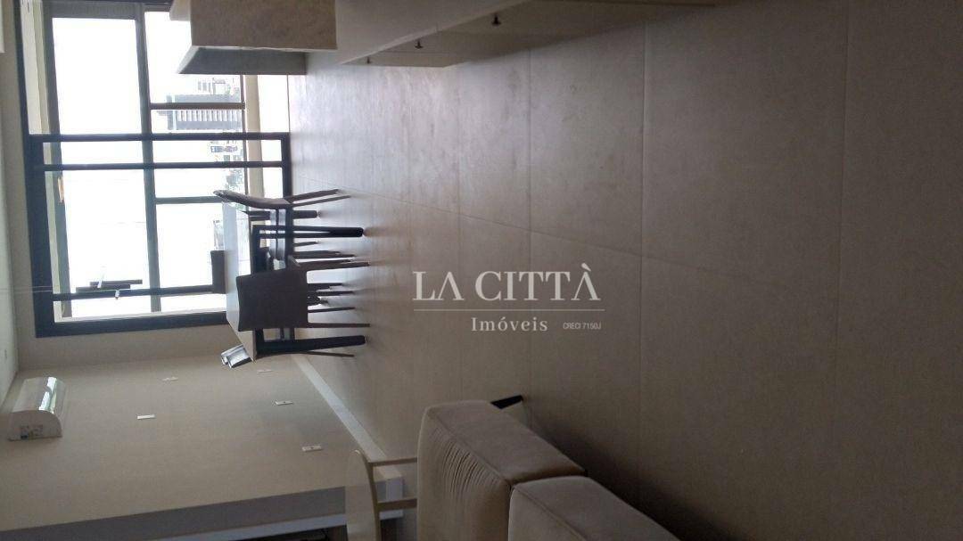 Apartamento à venda com 3 quartos, 118m² - Foto 3