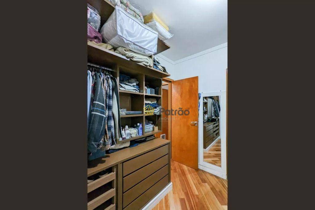 Sobrado à venda com 3 quartos, 227m² - Foto 11