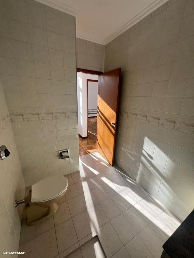 Casa à venda com 3 quartos, 200m² - Foto 6