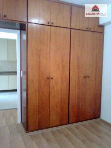 Apartamento à venda com 3 quartos, 78m² - Foto 4