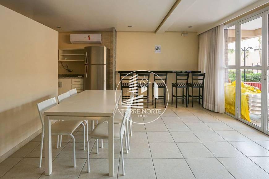 Apartamento à venda com 3 quartos, 137m² - Foto 29