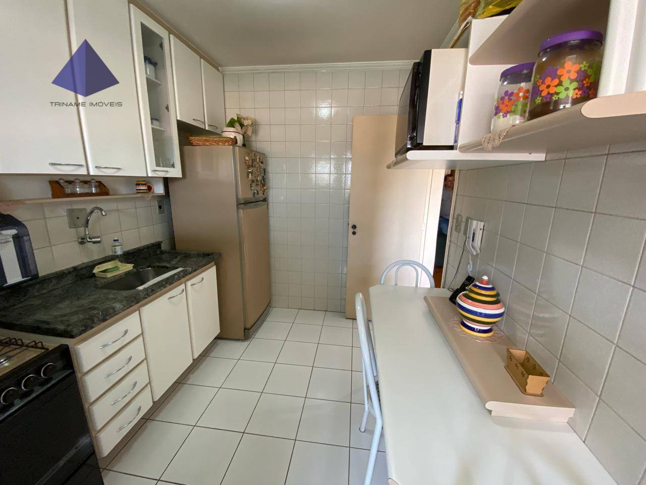 Apartamento à venda com 2 quartos, 65m² - Foto 5