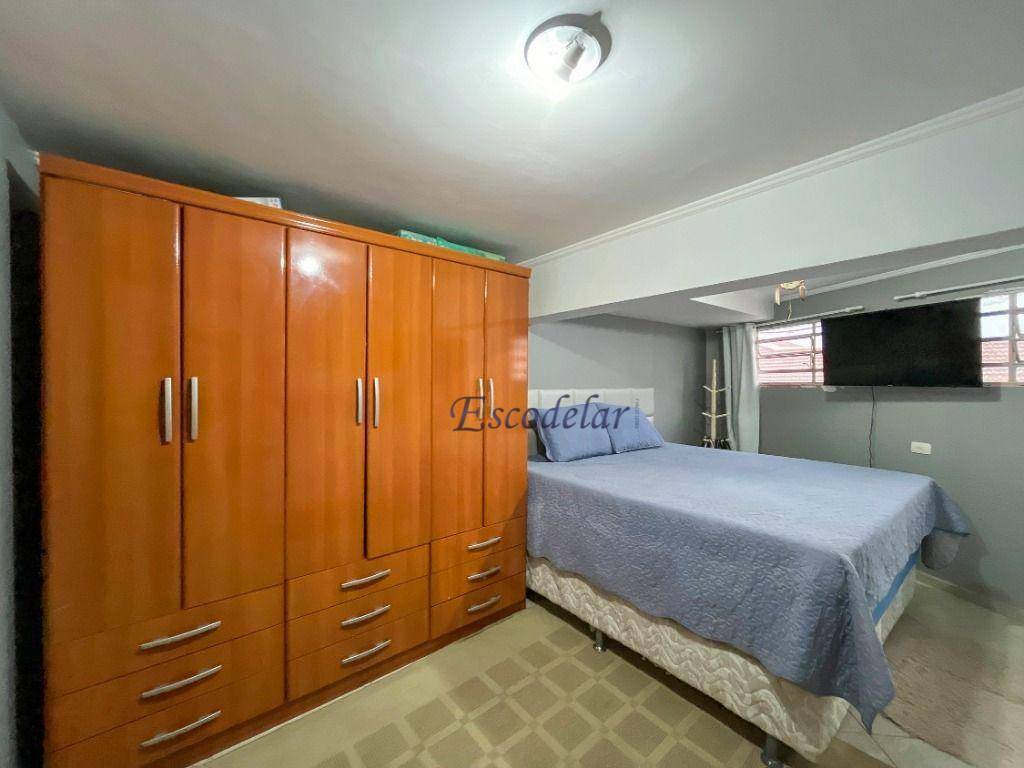 Sobrado à venda com 4 quartos, 380m² - Foto 62