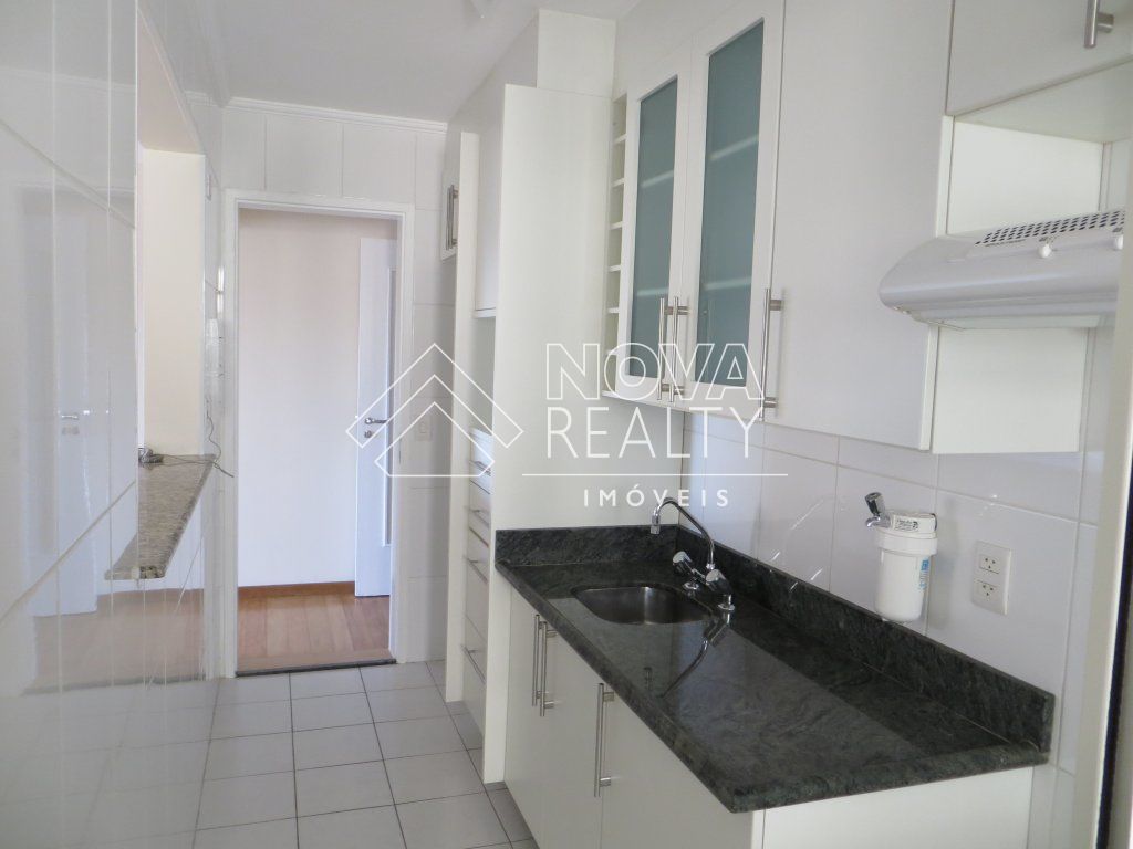 Apartamento à venda com 2 quartos, 70m² - Foto 15