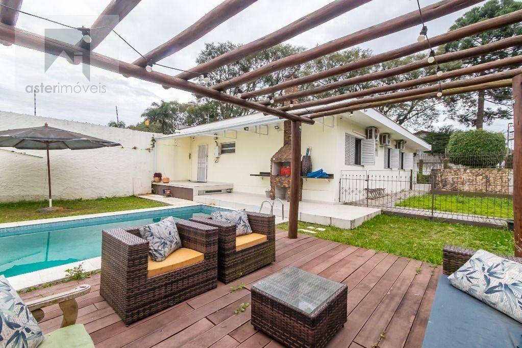 Casa para alugar com 4 quartos, 285m² - Foto 11