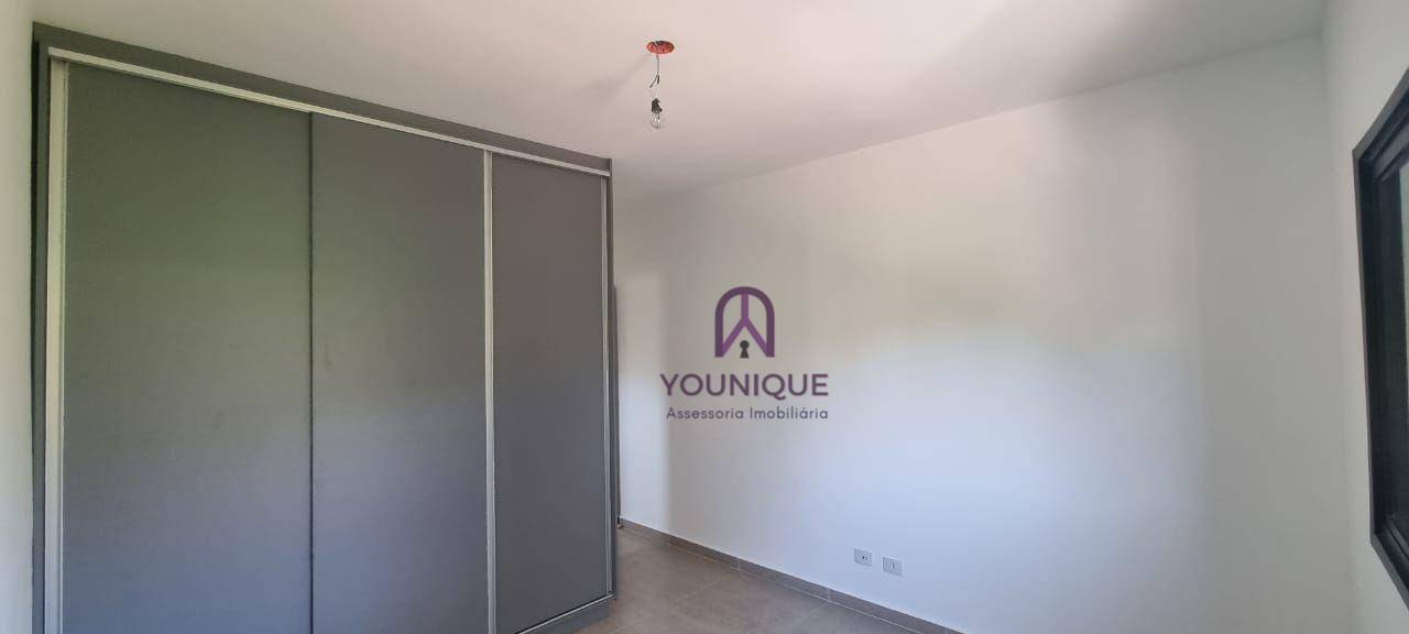 Casa à venda com 3 quartos, 115m² - Foto 14