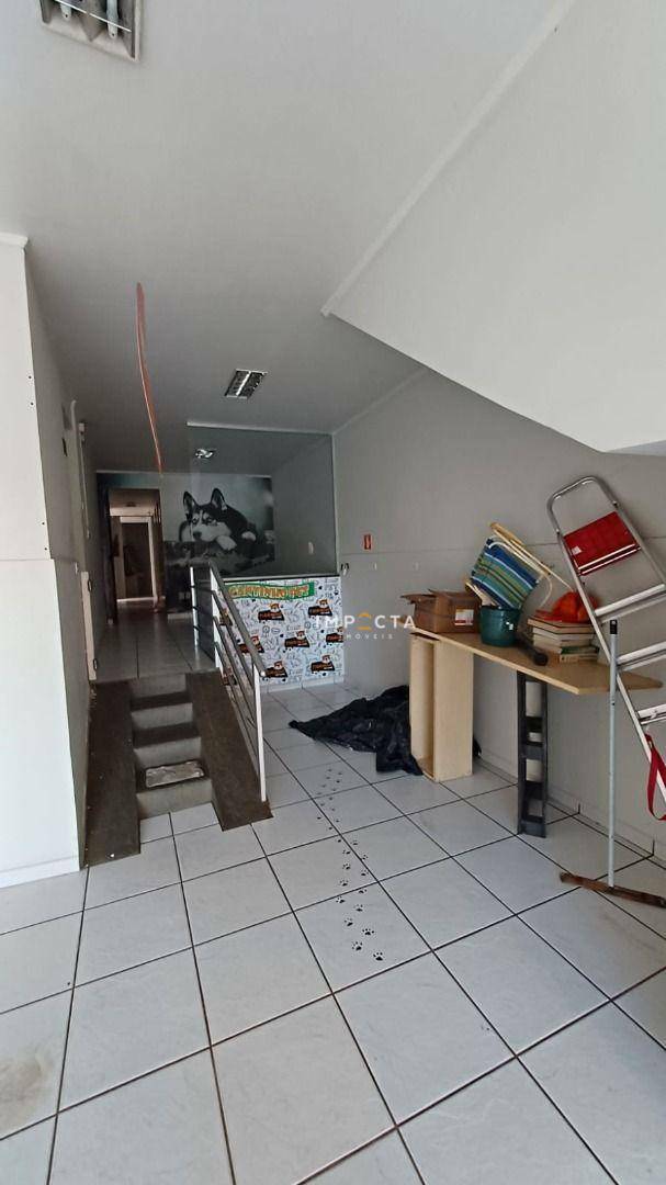 Sobrado à venda com 3 quartos, 200m² - Foto 5