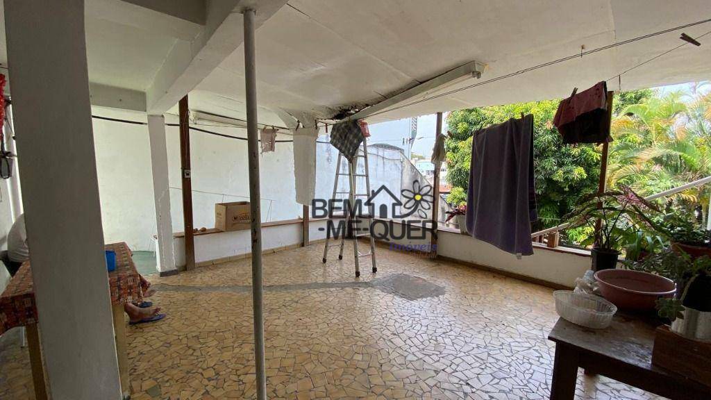 Casa à venda com 3 quartos, 234m² - Foto 23