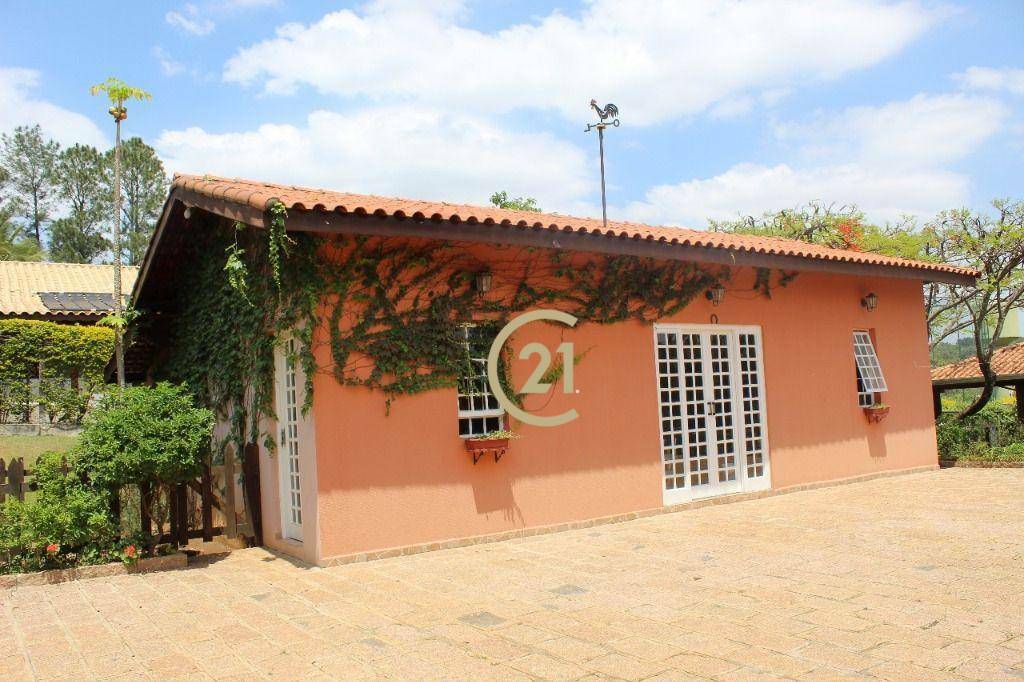 Chácara à venda com 4 quartos, 585m² - Foto 18