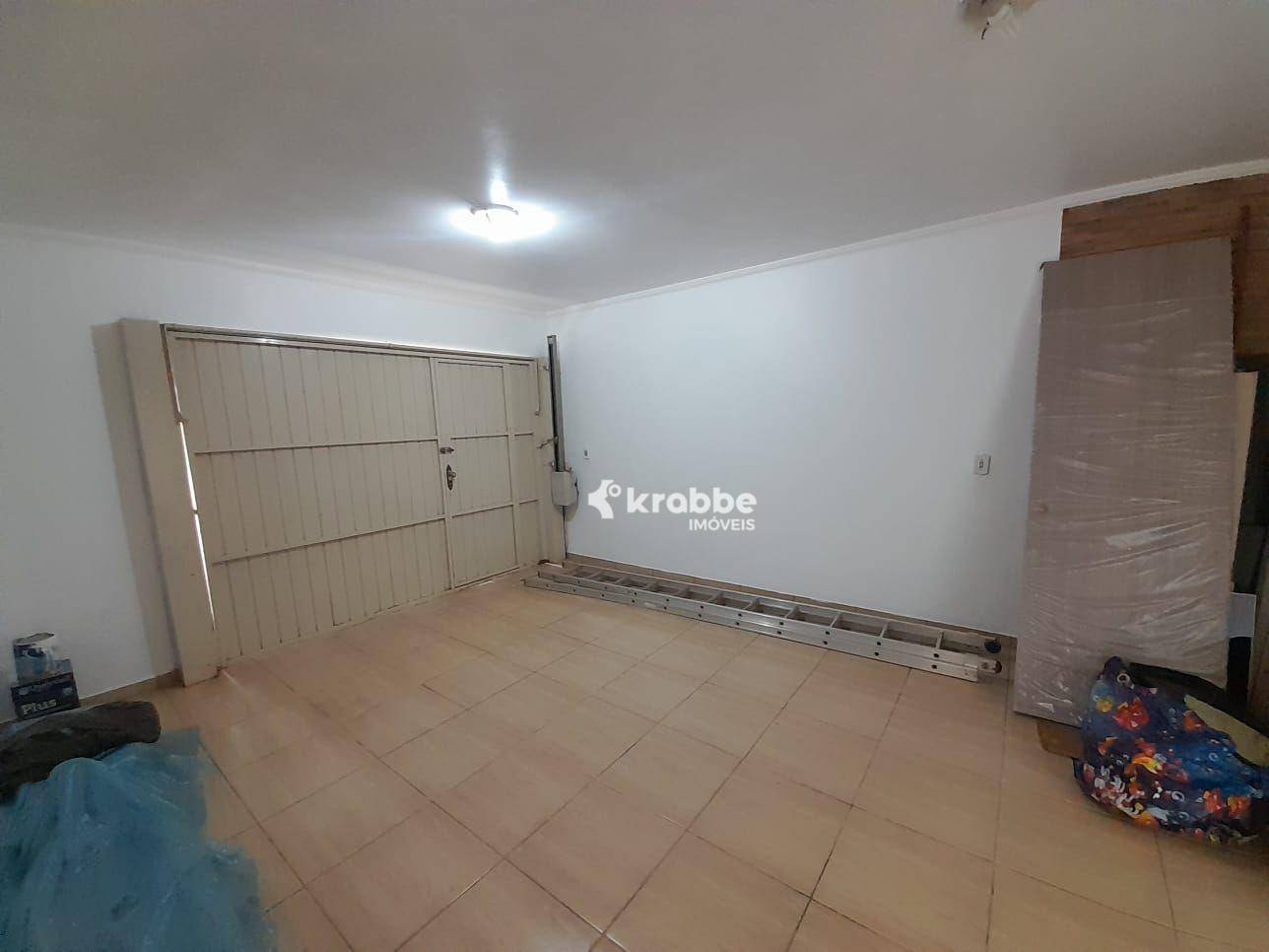 Casa para alugar com 3 quartos, 117m² - Foto 12