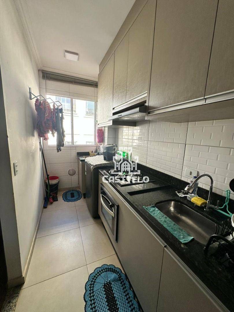 Apartamento à venda com 2 quartos, 45m² - Foto 3