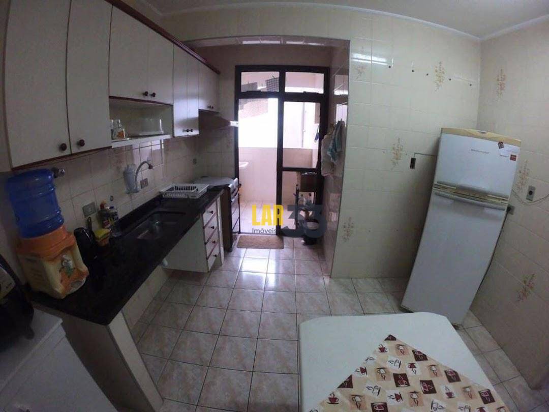 Apartamento à venda com 3 quartos, 120m² - Foto 11