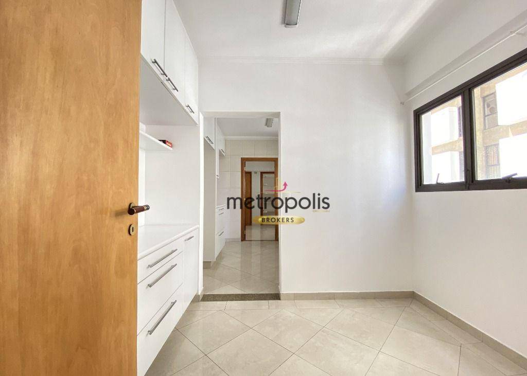 Apartamento à venda com 4 quartos, 196m² - Foto 11