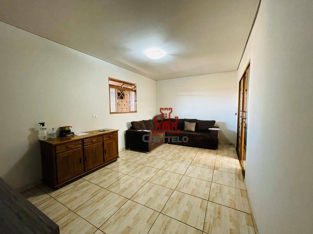 Casa à venda com 3 quartos, 126m² - Foto 5