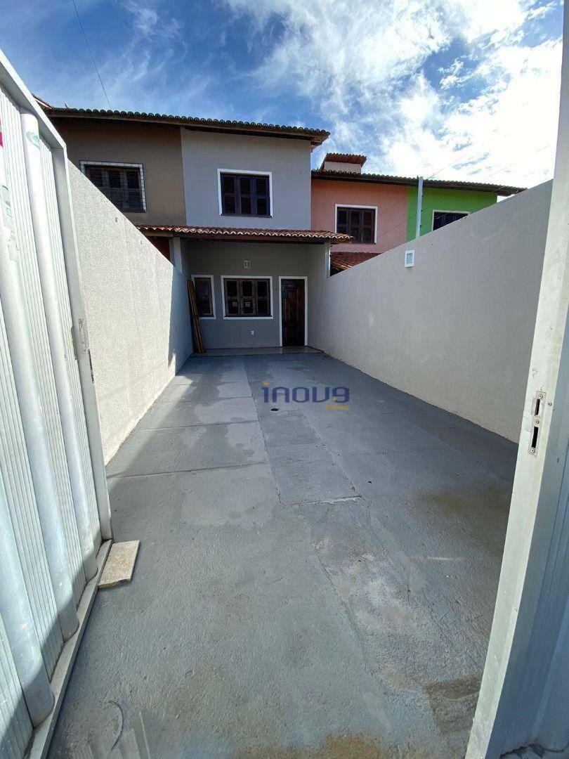 Casa à venda com 2 quartos, 100M2 - Foto 1