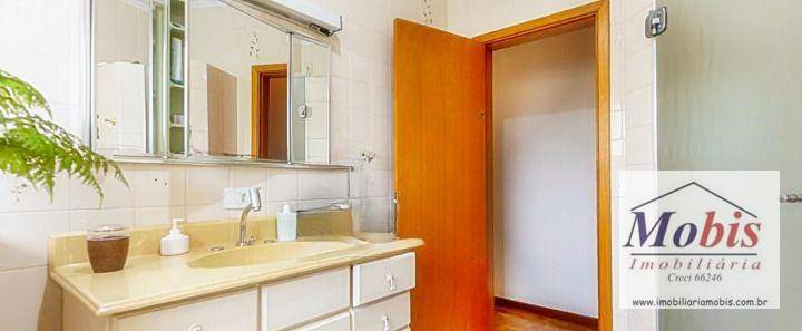 Sobrado à venda com 3 quartos, 209m² - Foto 47