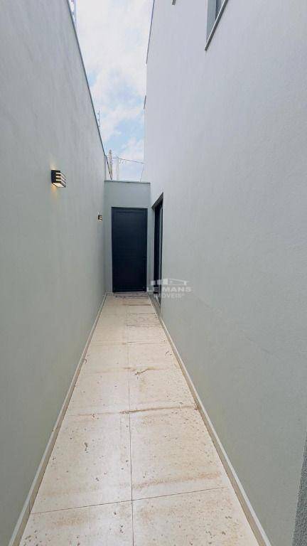 Casa à venda com 3 quartos, 235m² - Foto 18