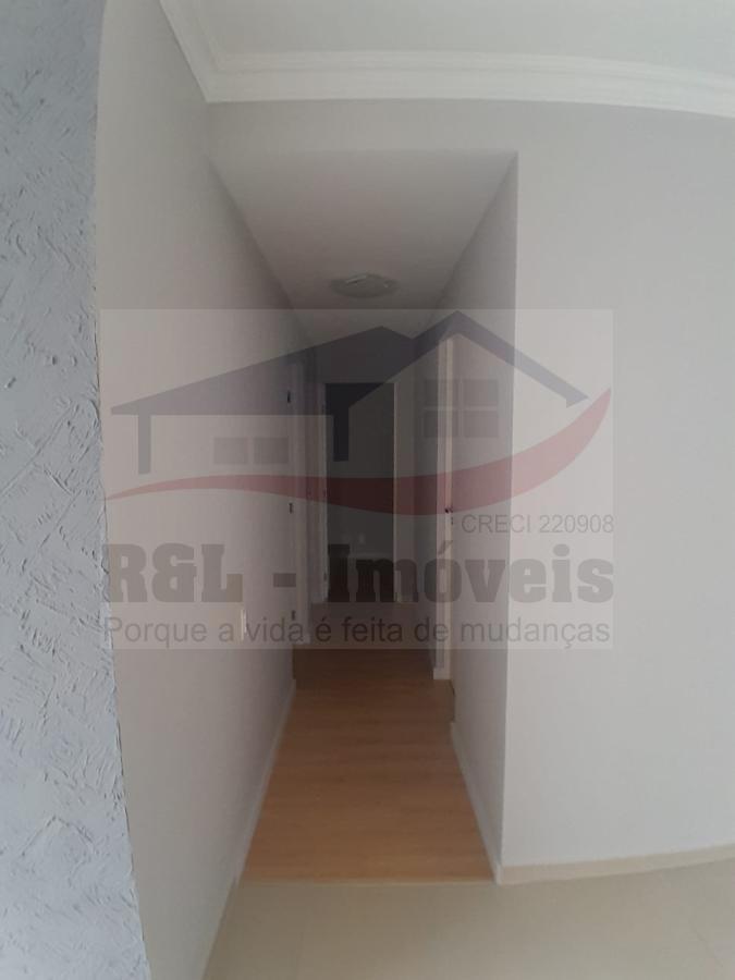 Apartamento à venda com 3 quartos, 61m² - Foto 11