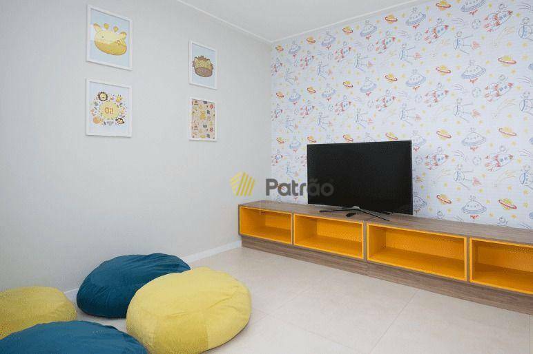 Apartamento à venda com 2 quartos, 58m² - Foto 4