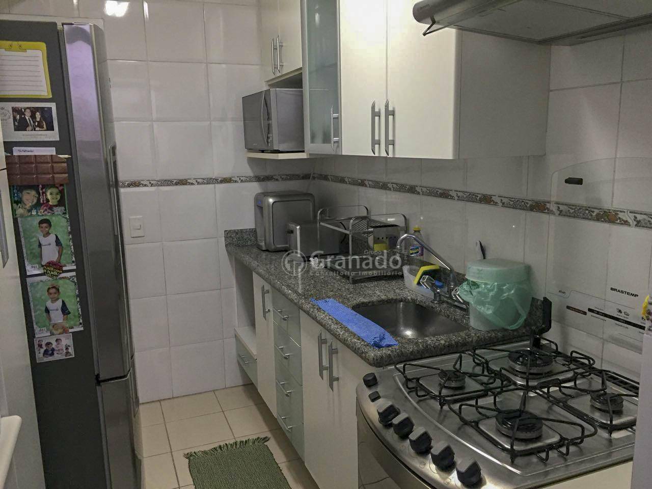 Apartamento à venda com 2 quartos, 55m² - Foto 17