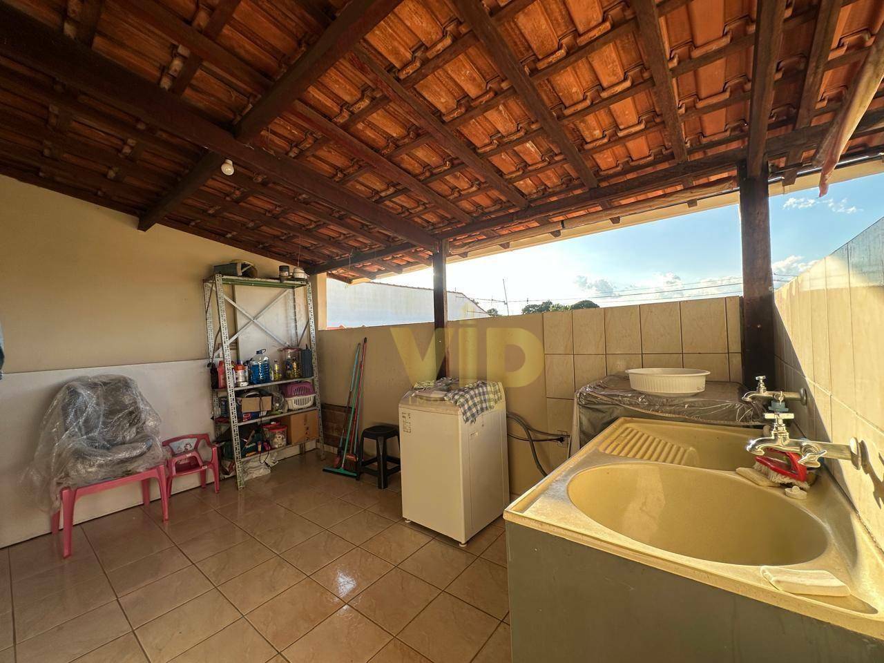 Casa à venda com 3 quartos, 153m² - Foto 12